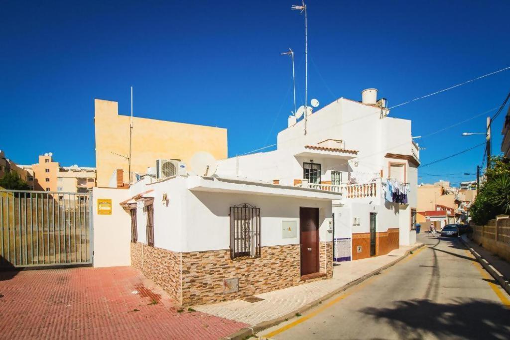 Coqueto Apartamento 50M De Playa Торре-дель-Мар Екстер'єр фото